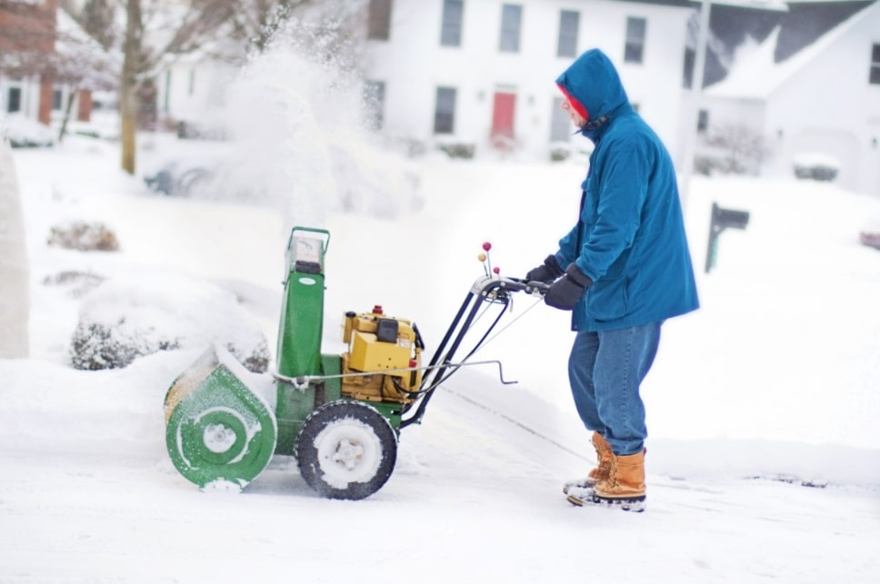 Best Electric Snow Blower For Heavy Snow Must Have Features for The Electric Snow Blower for Heavy Snow