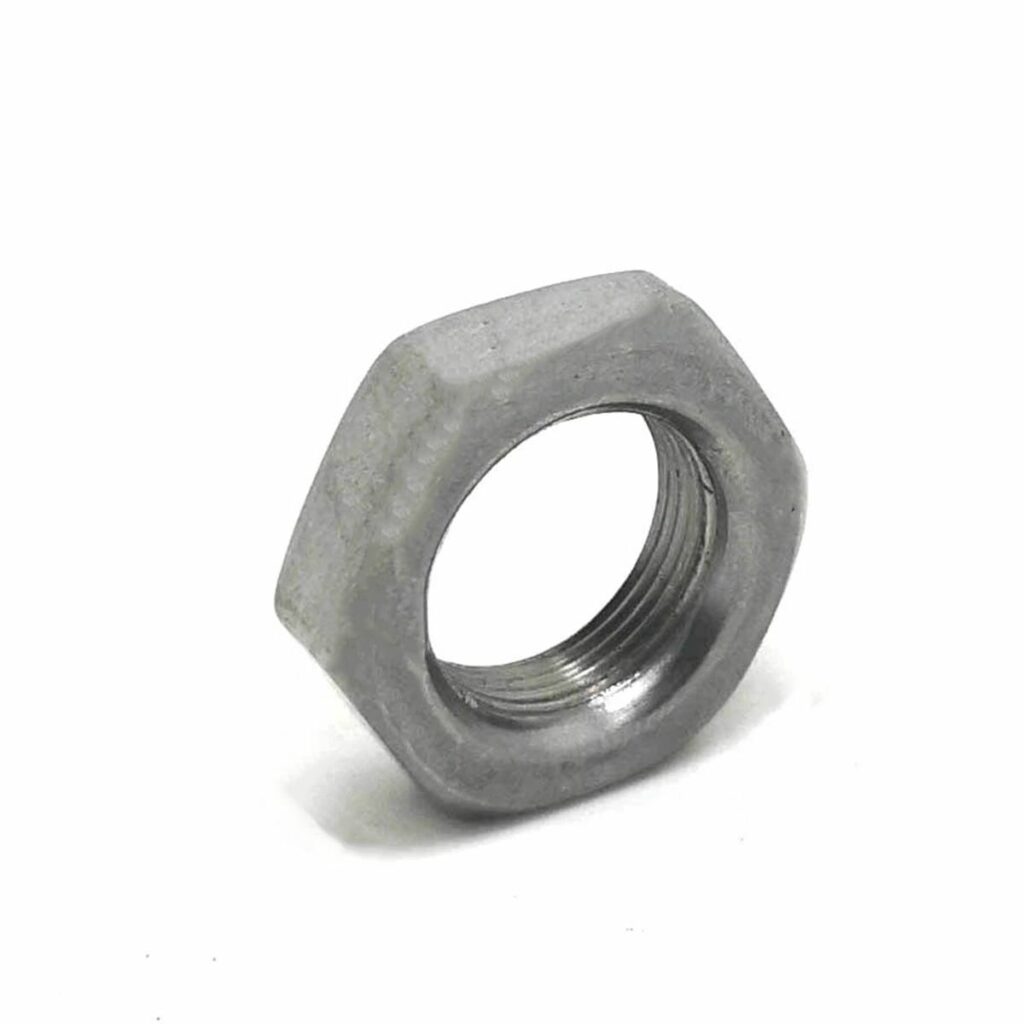 How to Remove Flywheel Nut Without Impact Wrench? Clever Handymen